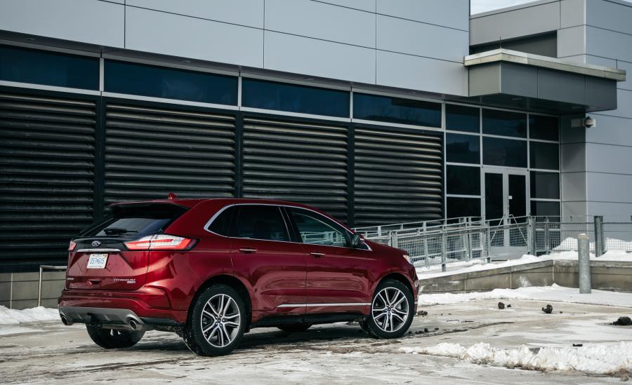  Ford Edge Titanium 2018 года  (NA) (фото 6 из 29)